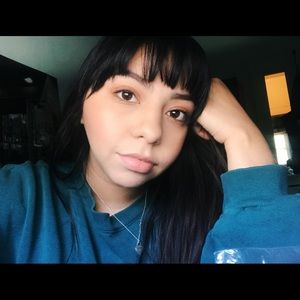 Meet your Posher, Jade